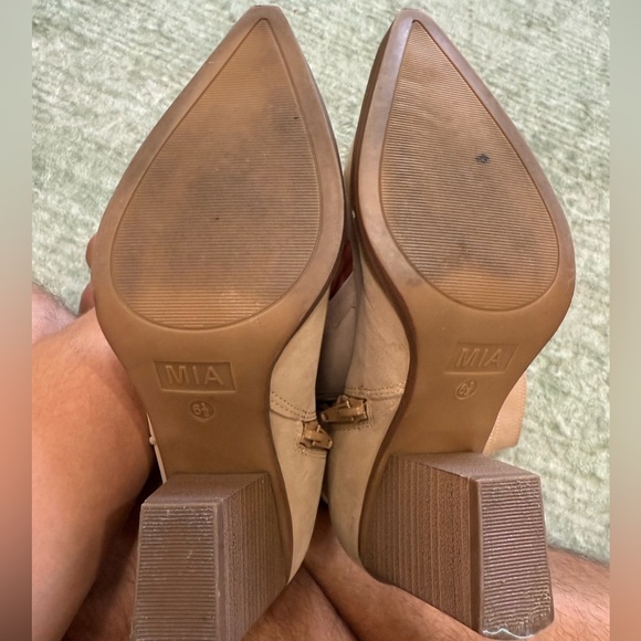 MIA Beige Natural Tex Western Boots - Picture 13 of 13